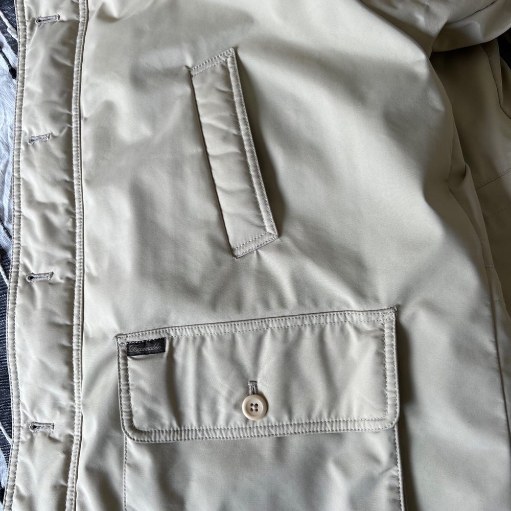 Facconable Barn Jacket - image 4